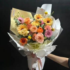 ช่อดอกไม้สด Golden Joy - Image 1