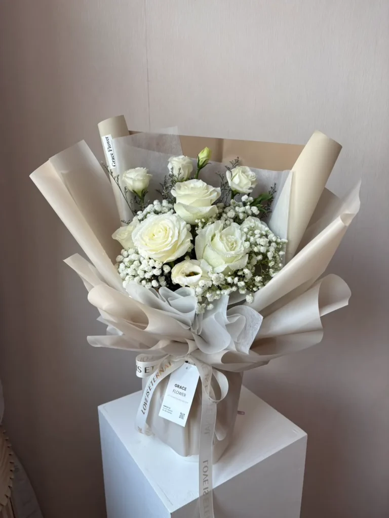 ช่อดอกกุหลาบ Royal White