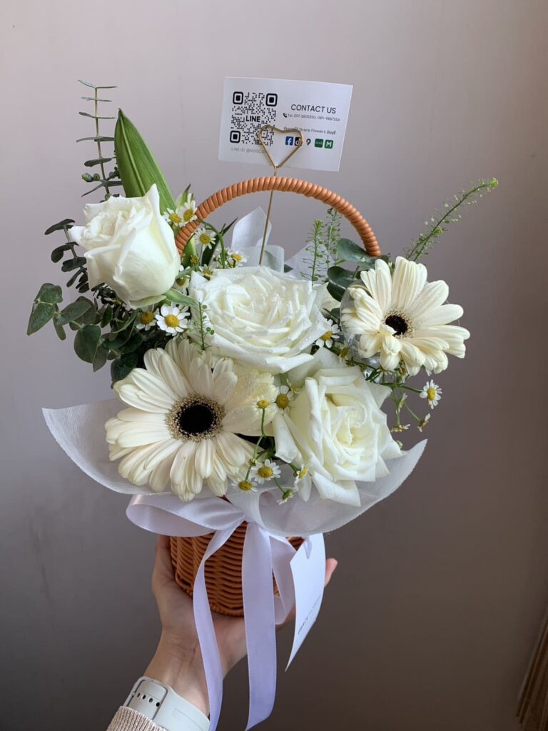 ตะกร้าดอกไม้ Soft Ivory