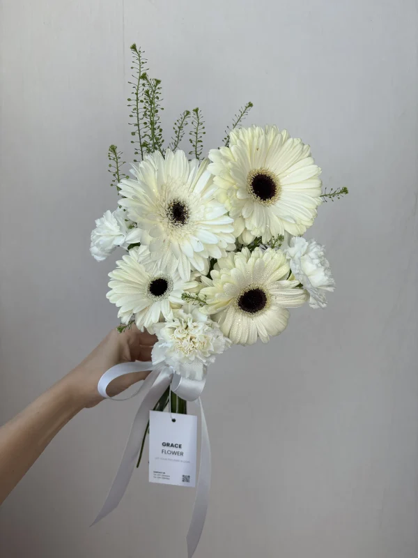 ช่อเจ้าสาว  White Whisper