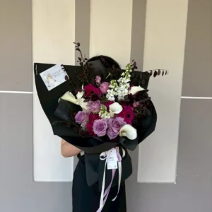 ช่อดอกไม้สด Black Amethyst Bloom - Image 2