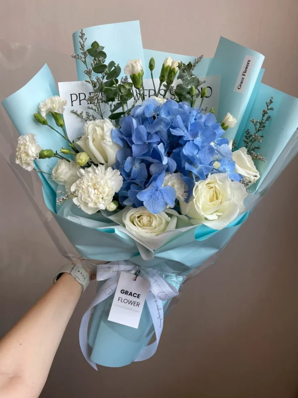 ช่อดอกไม้สด Blue Haven