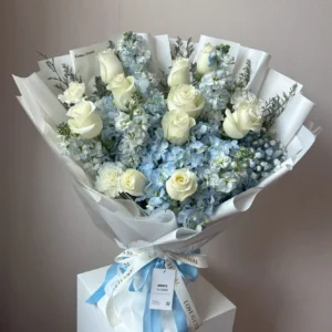 ช่อดอกไม้สด Blue Sky Forever - Image 2