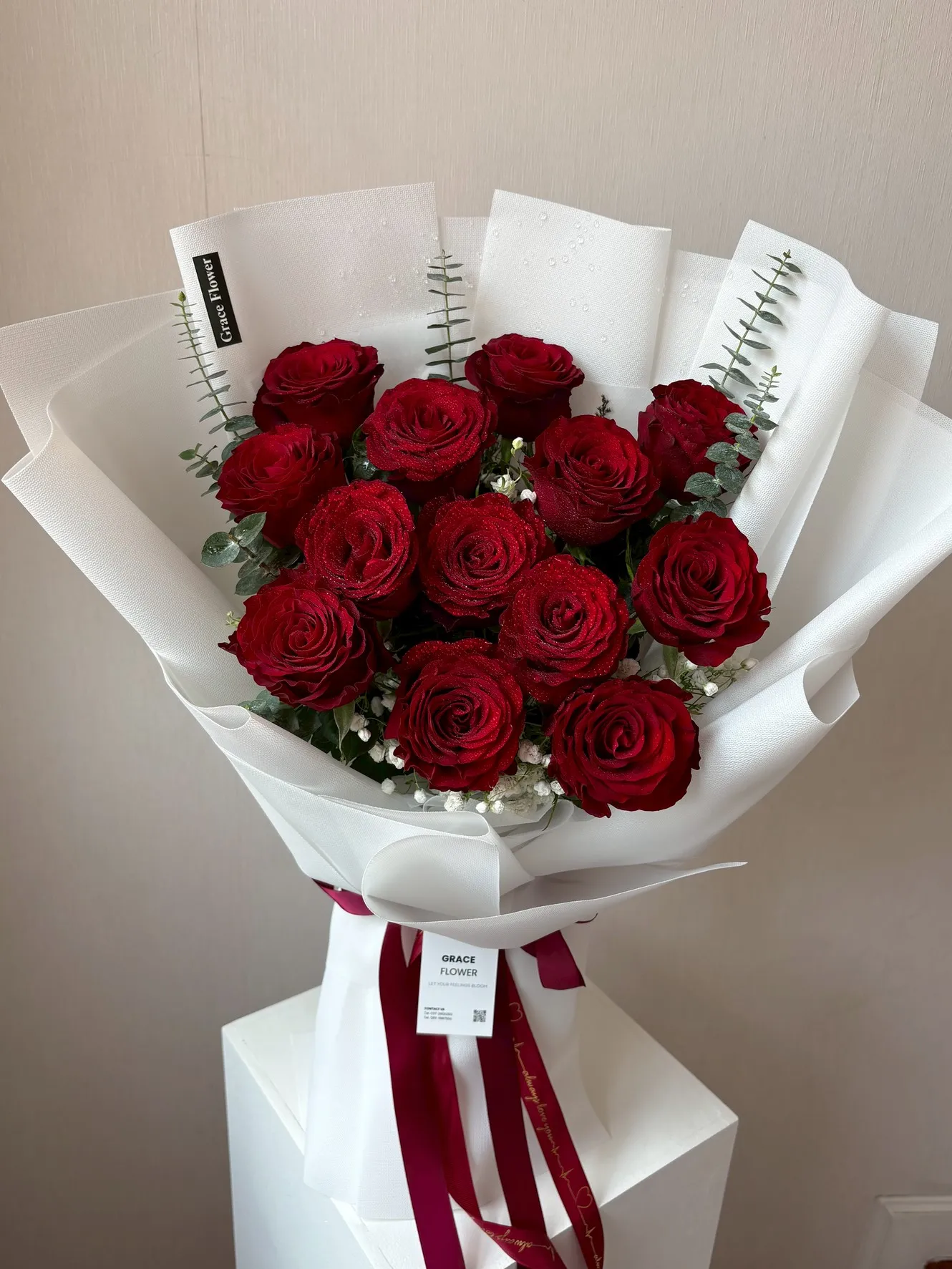 ช่อดอกกุหลาบแดง Burgundy Love