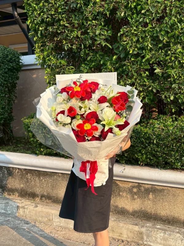 ช่อดอกไม้สด Cherry Red