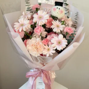 ช่อดอกไม้สด Congrats Bloom - Image 1