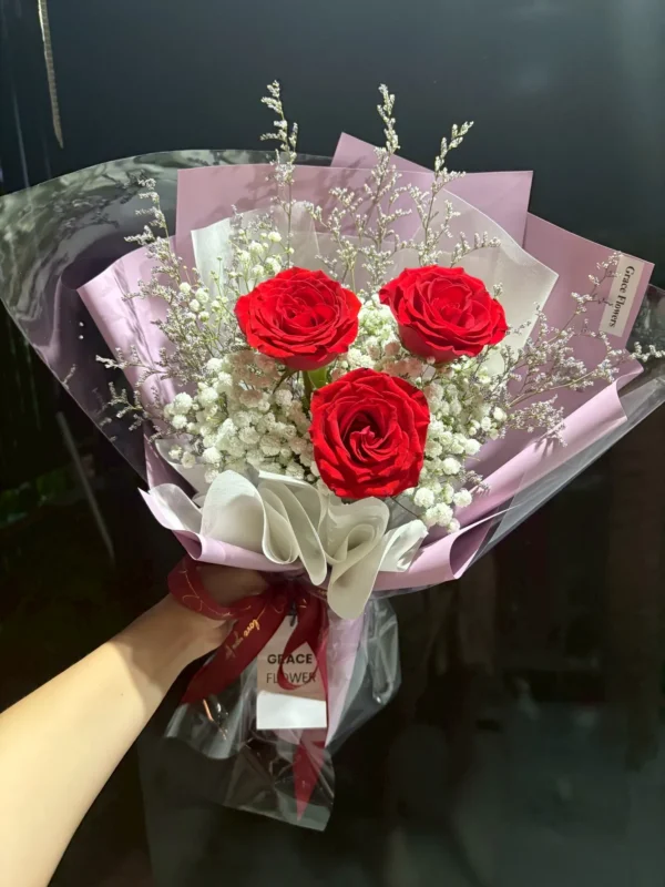 ช่อดอกกุหลาบแดง Crimson Dreamy Love