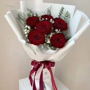 ช่อดอกกุหลาบแดง Crimson Pure Love - Image 1