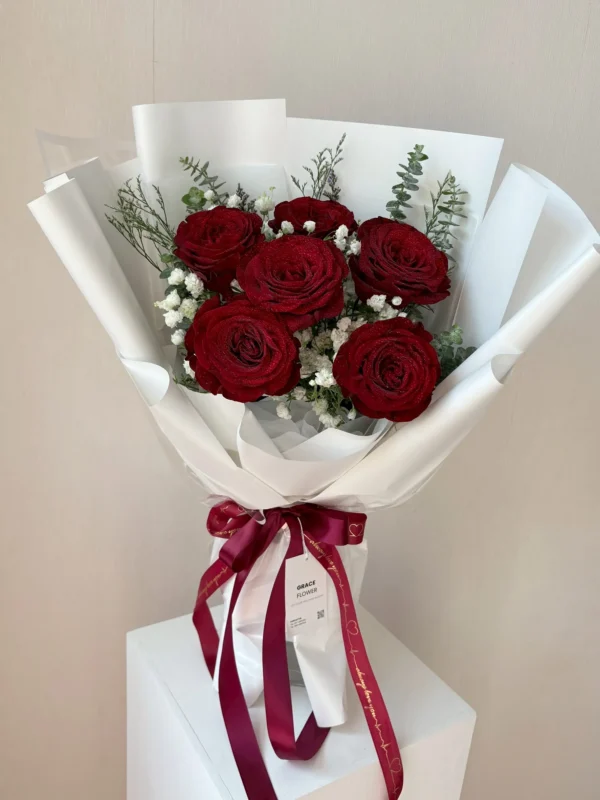 ช่อดอกกุหลาบแดง Crimson Pure Love