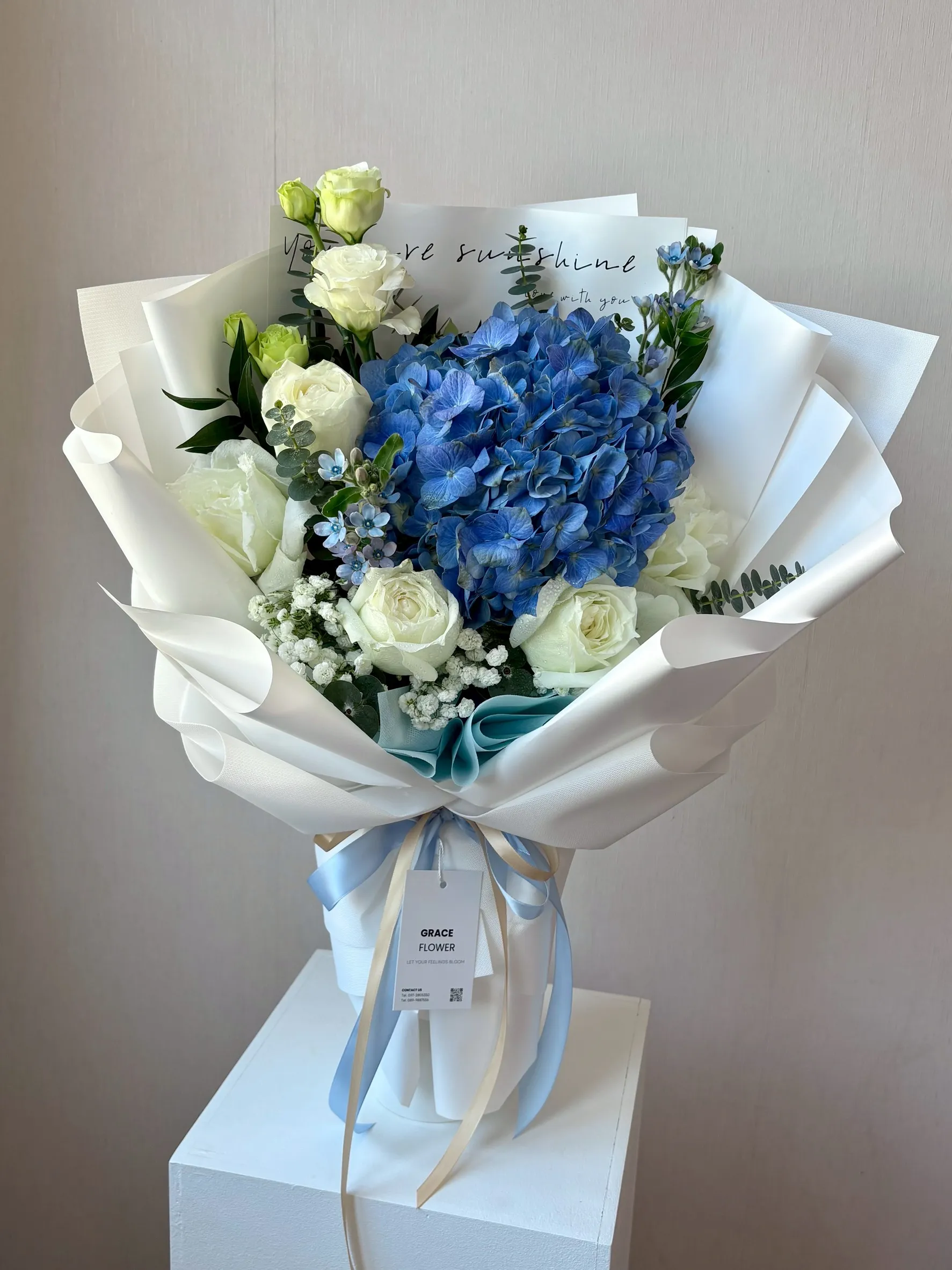 ช่อดอกไม้สด Blue Haven - Image 7