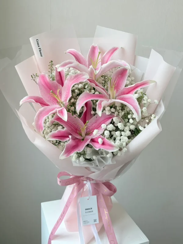 ช่อดอกลิลลี่สด Lily Warm Blessing
