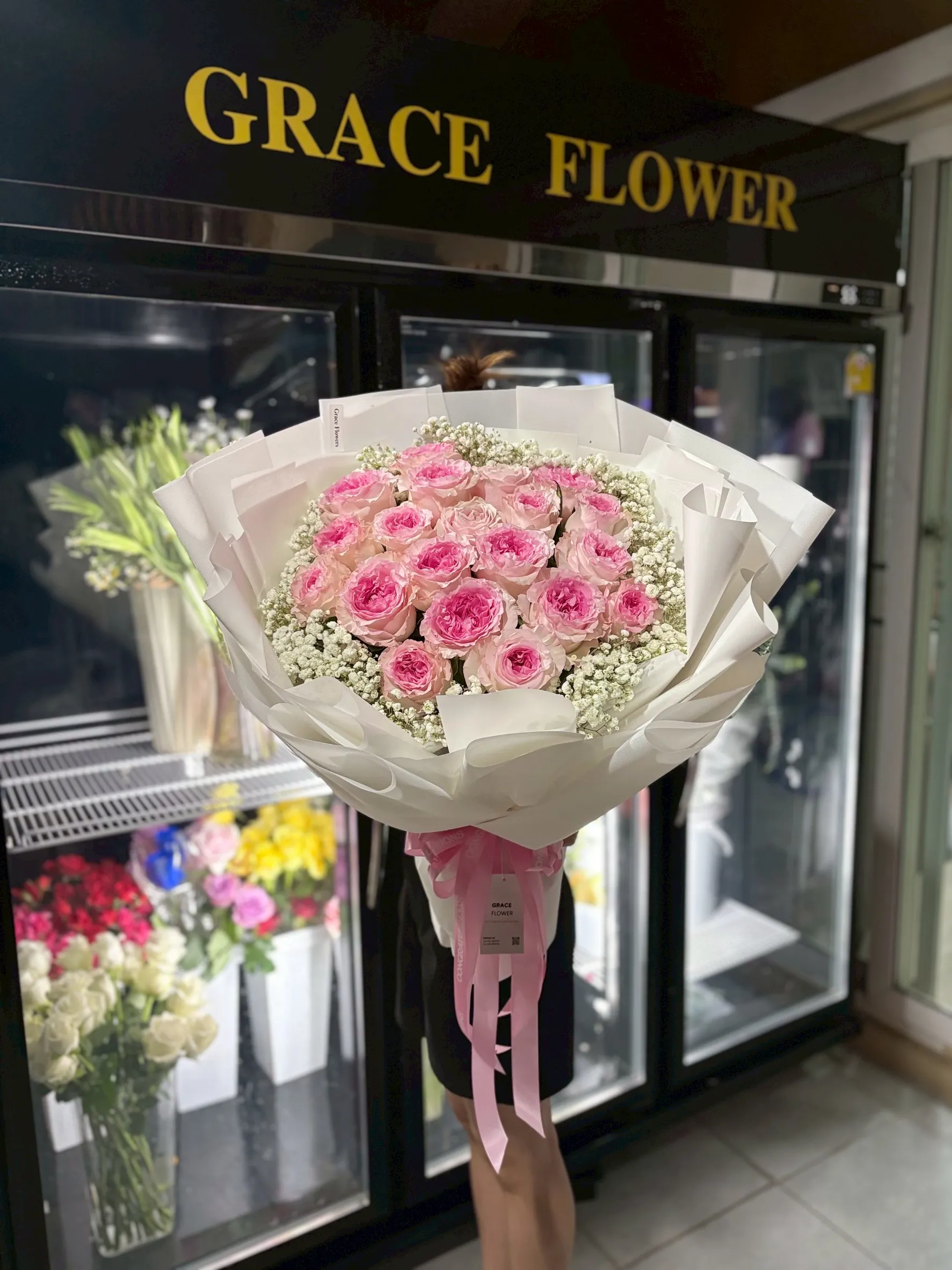 ช่อดอกกุหลาบสด Pink Surprise