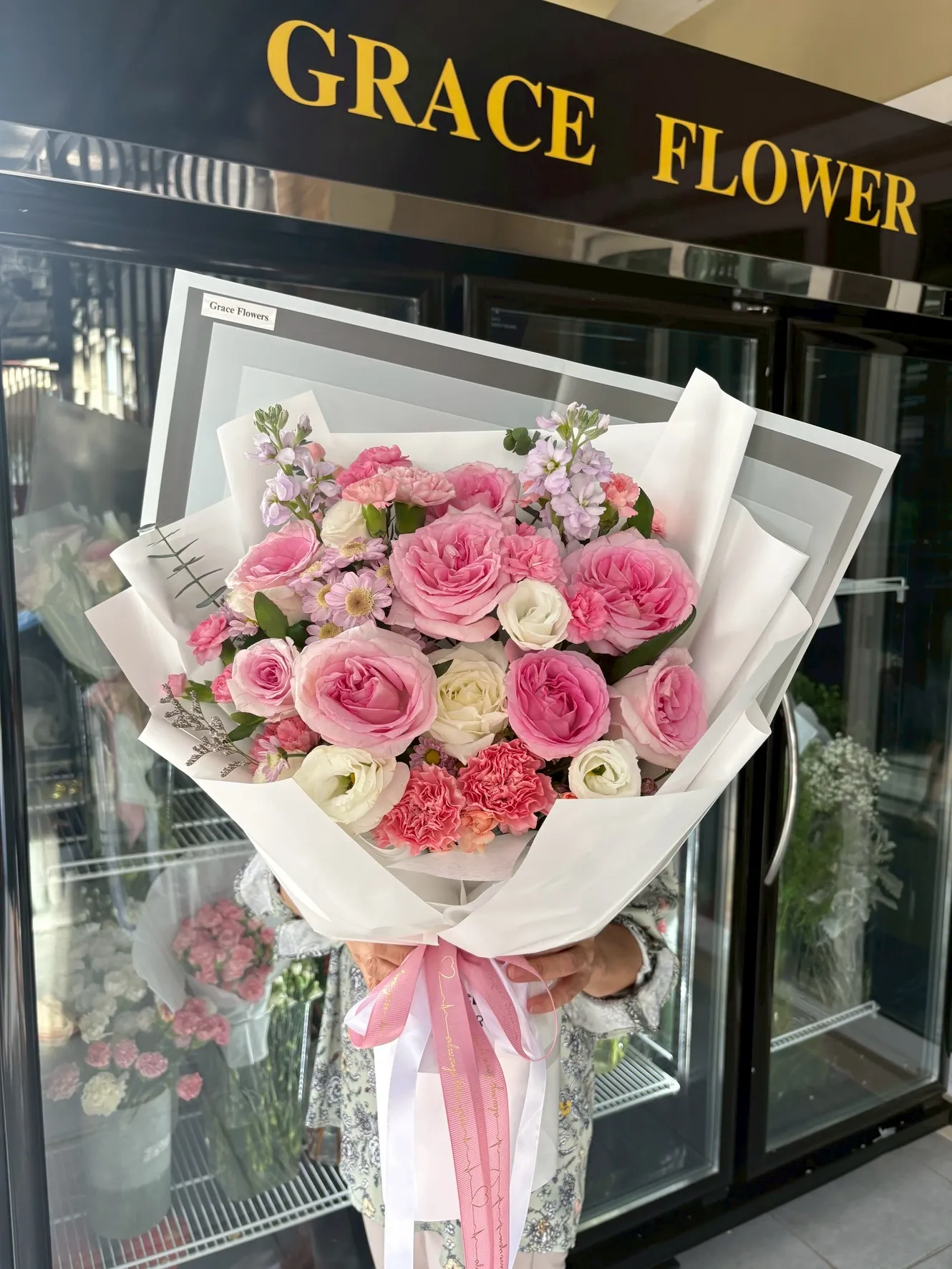 ช่อดอกกุหลาบสด Pink Treasure