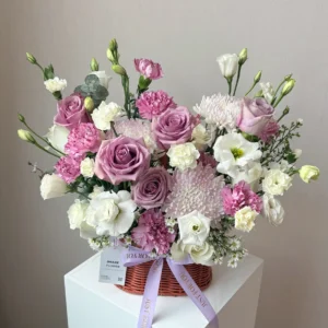 ตะกร้าดอกไม้สด Purple Sweetheart - Image 1