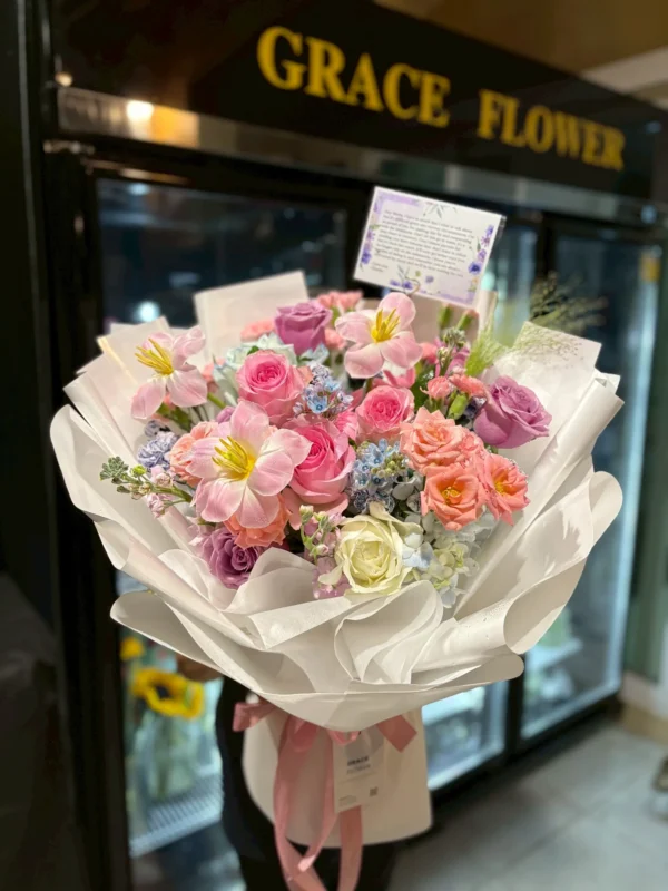 ช่อดอกไม้สด Rainbow Petals