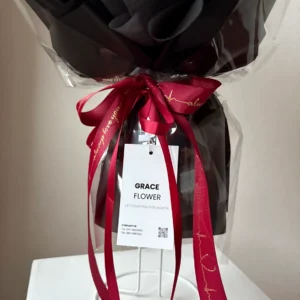 ช่อดอกกุหลาบแดง Red Gentle Bloom - Image 3