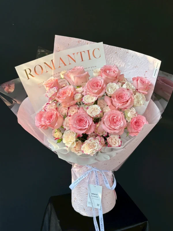 ช่อดอกไม้สด Rosy Grace