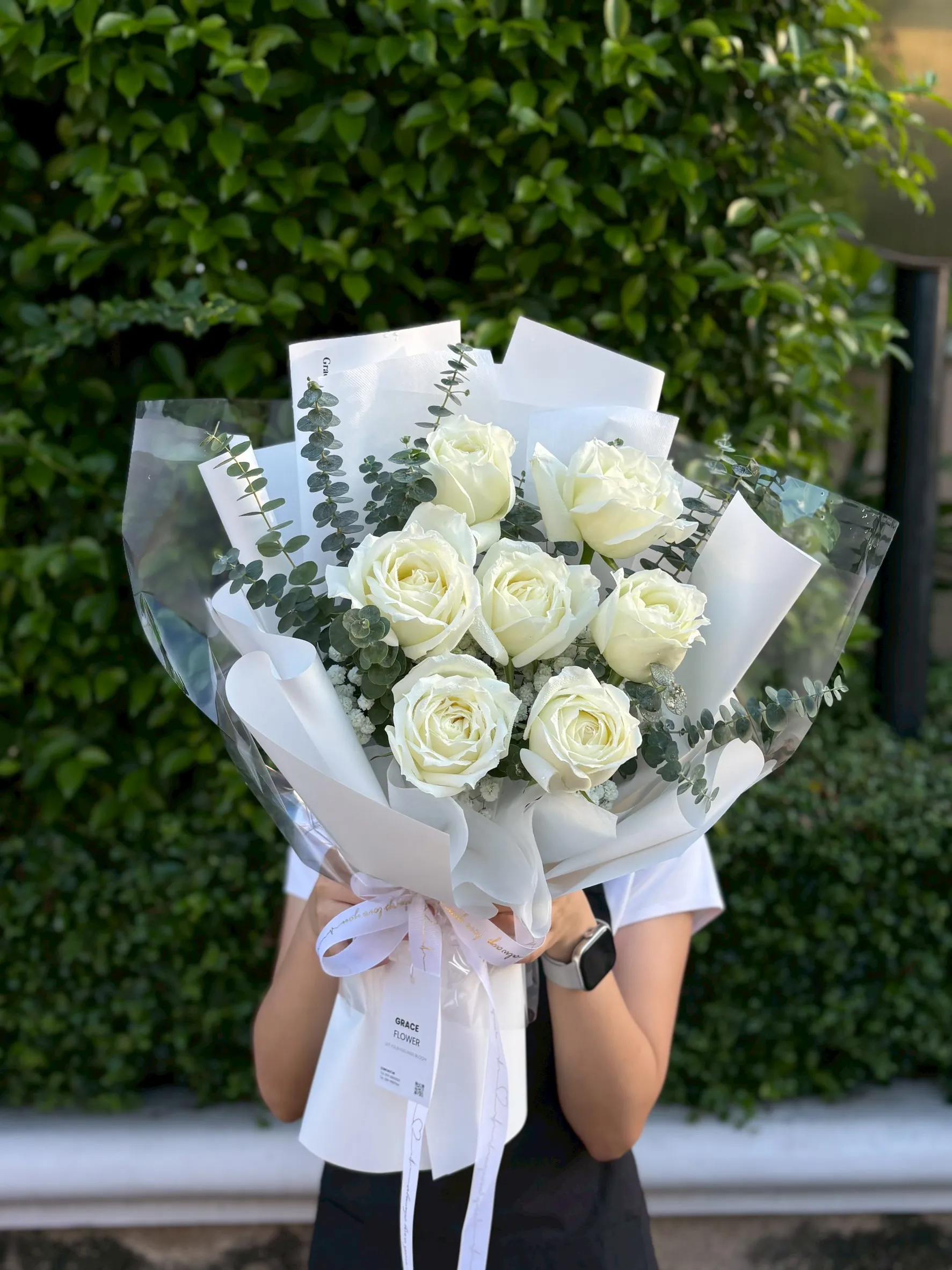 ช่อดอกกุหลาบขาว Spring Bloom - Image 2