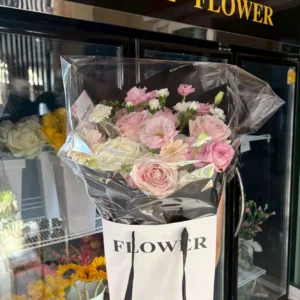 ช่อดอกกุหลาบสด Sweet Blooming - Image 5