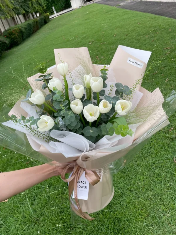 ช่อดอกทิวลิปสด Tulip Bloomy