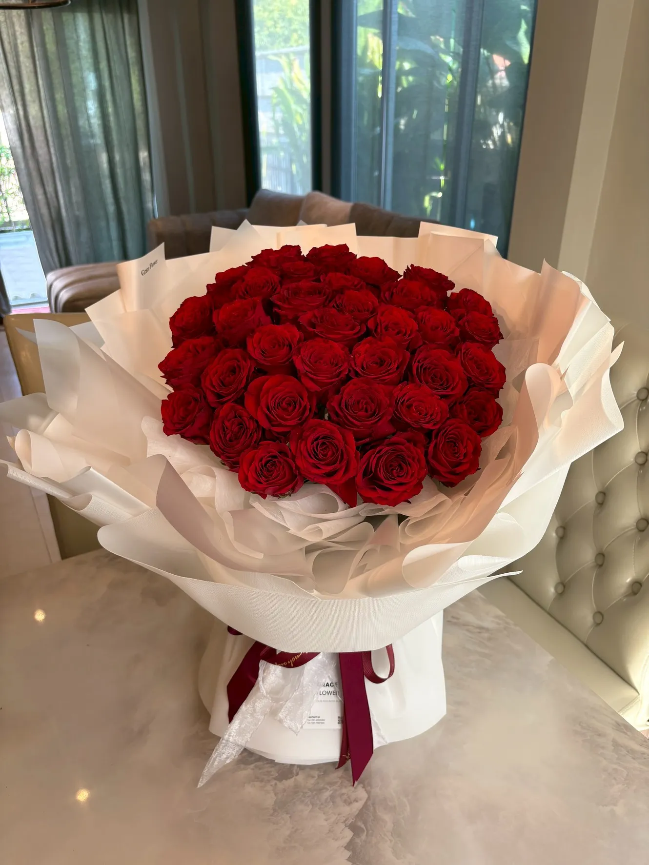 ช่อดอกไม้กุหลาบแดงสด Velvet Red Bloom 50 ดอก - Image 2