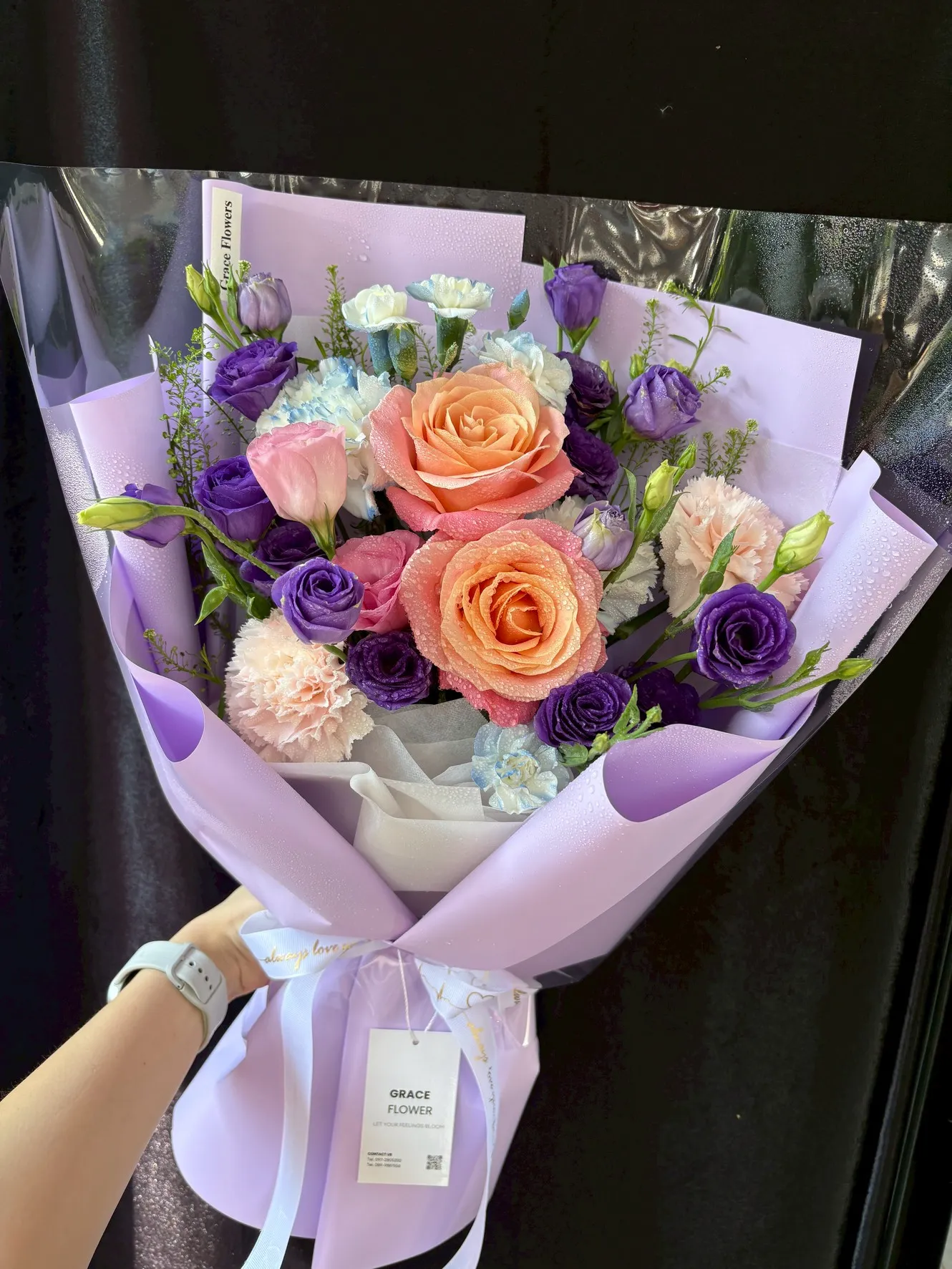 ช่อดอกไม้สด Violet Bliss