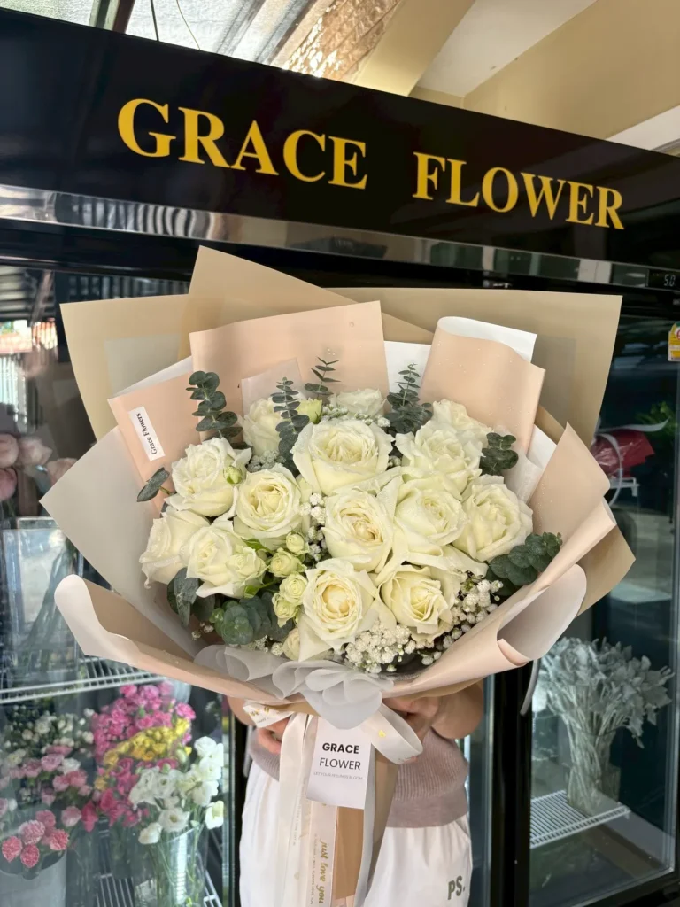 ช่อดอกไม้สด White Beauty
