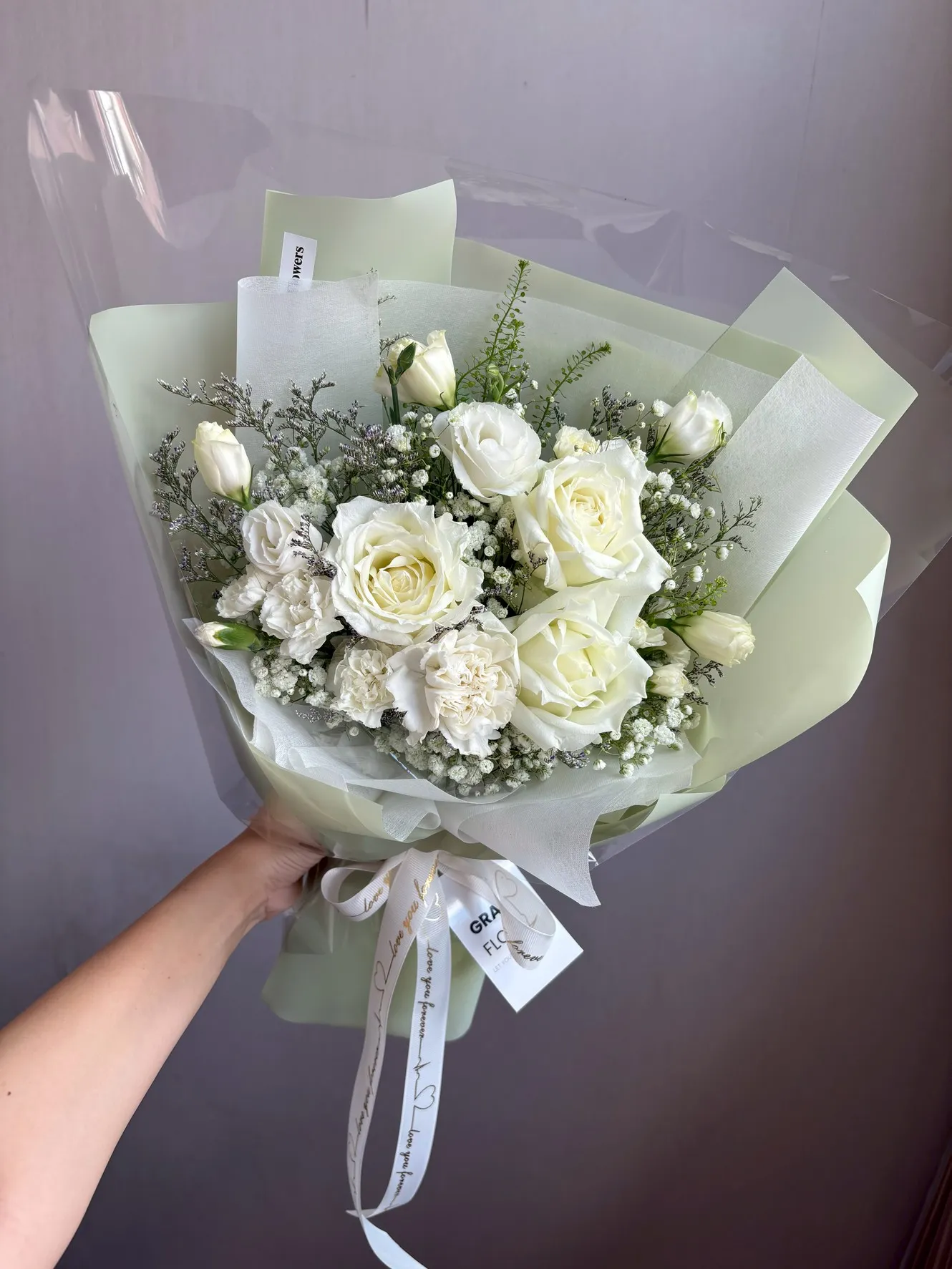 ช่อดอกกุหลาบขาว White Dream