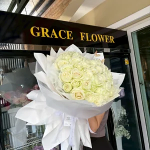 ช่อดอกไม้กุหลาบขาวสด White Elegance  60 ดอก - Image 4