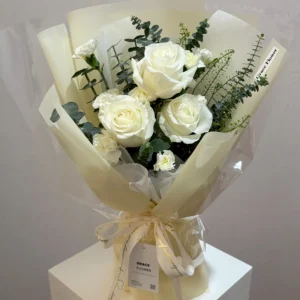 ช่อดอกไม้สดWhite Silk - Image 2