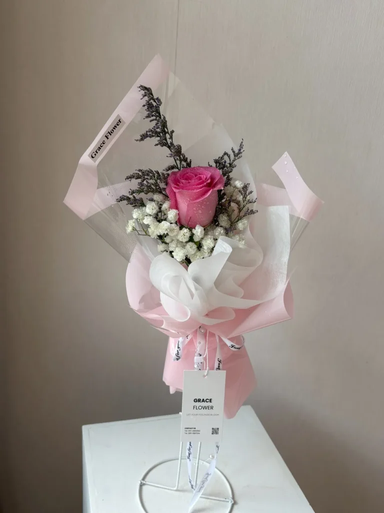 ช่อดอกไม้สด Mini Rosy Baby