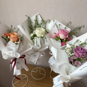 ช่อดอกกุหลาบสด Mini Rose Signature - Image 2