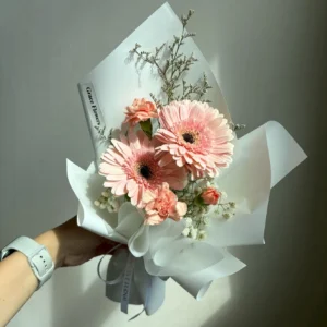 ช่อดอกไม้สด  Mini Geabera Princess - Image 1