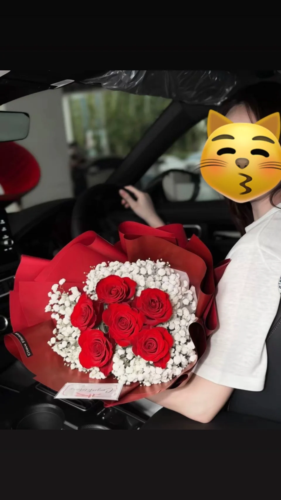 ช่อกลมดอกกุหลาบแดง Red rosy - Image 2