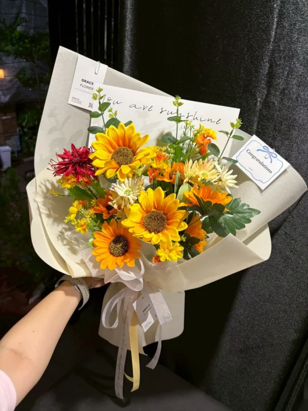 ช่อดอกไม้ประดิษฐ์ Blooming Sunshine