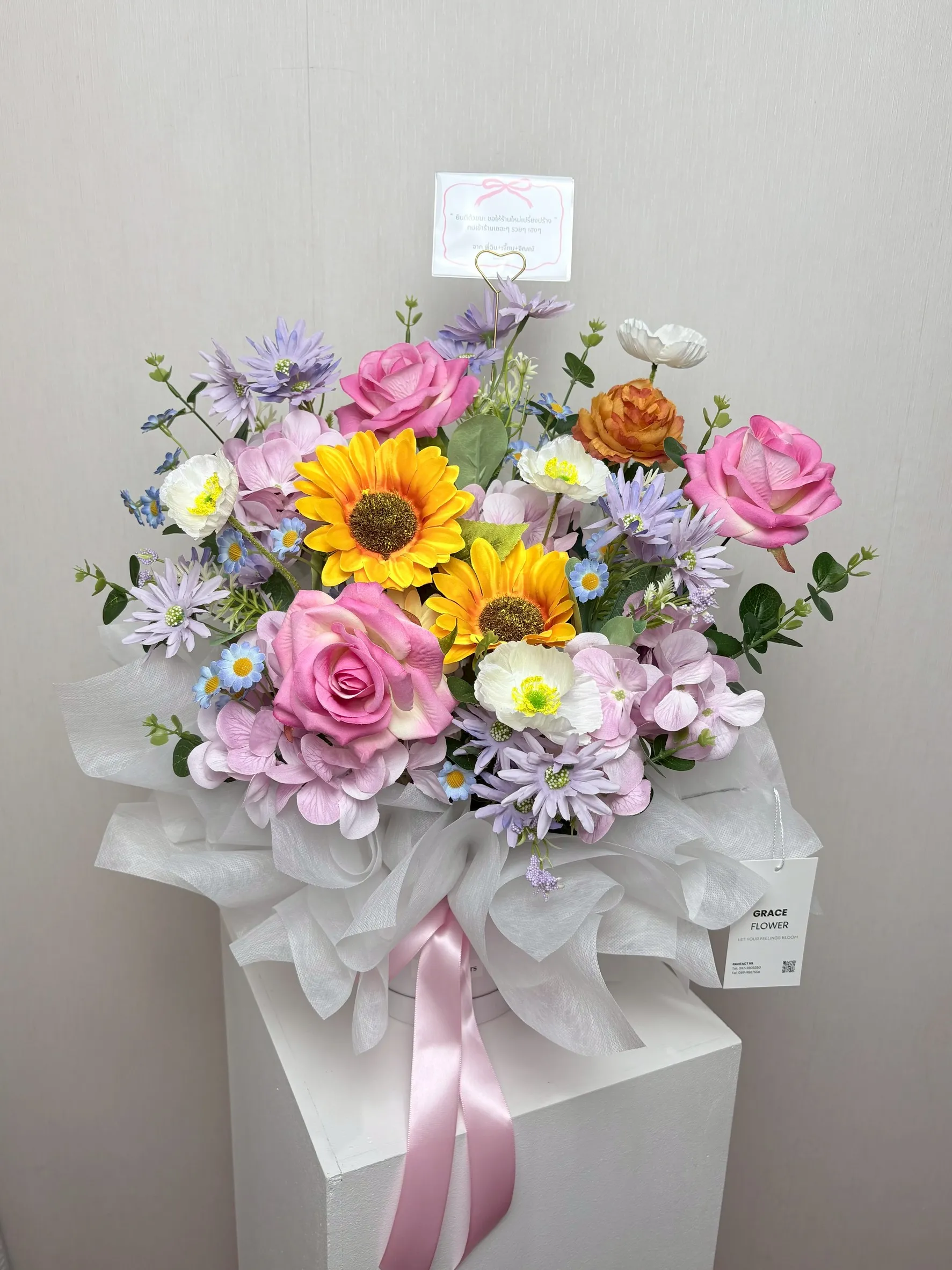 กล่องดอกไม้ประดิษฐ์ Bright Day Blossom - Image 2