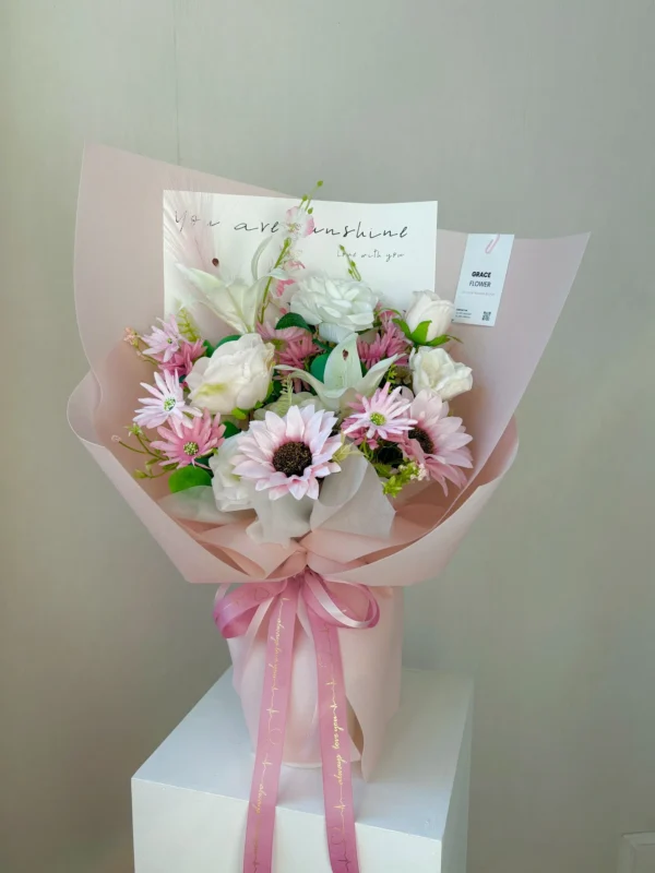 ช่อดอกไม้ประดิษฐ์ Lady Sweet