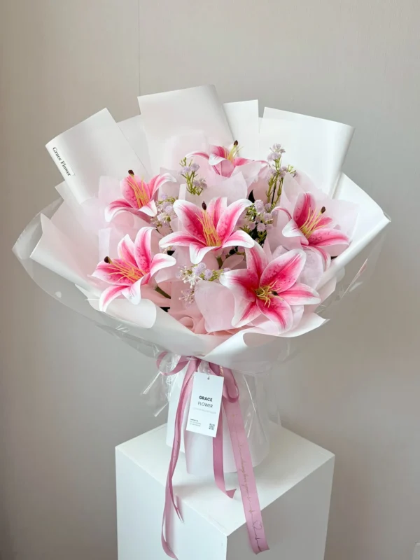 ช่อดอกไม้ประดิษฐ์ Pure Pink Romance