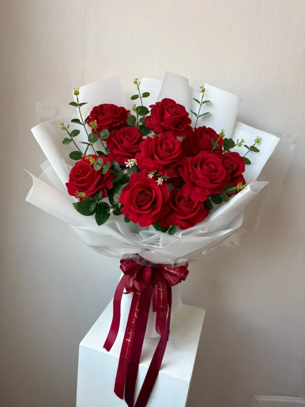 ช่อดอกไม้ประดิษฐ์ Pure Scarlet Luxe