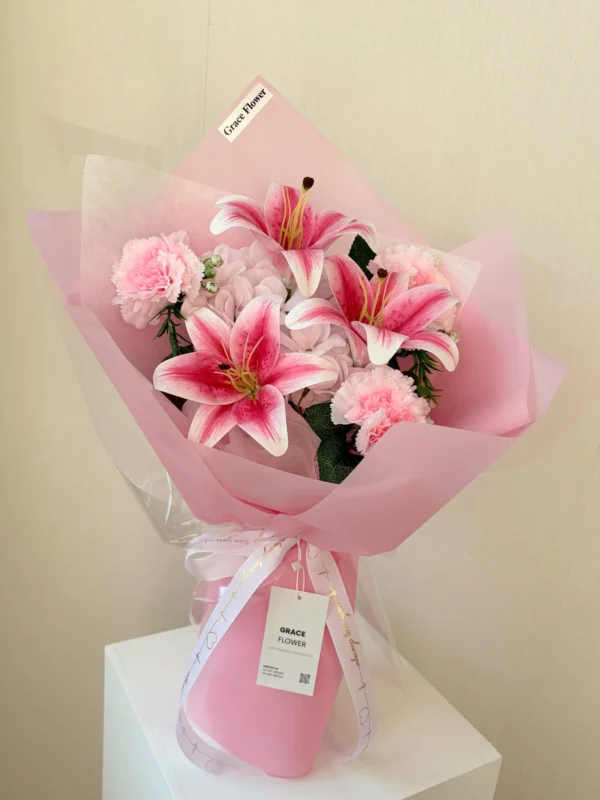 ช่อดอกไม้ประดิษฐ์ Sweet Lily Day