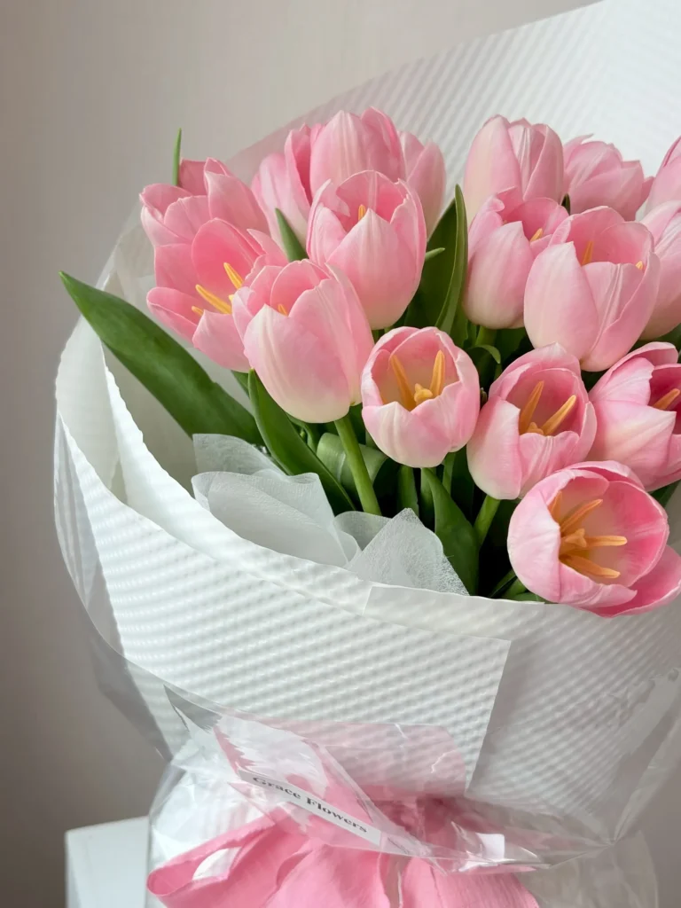 ช่อดอกทิวลิปสด Pink Tulip Grace