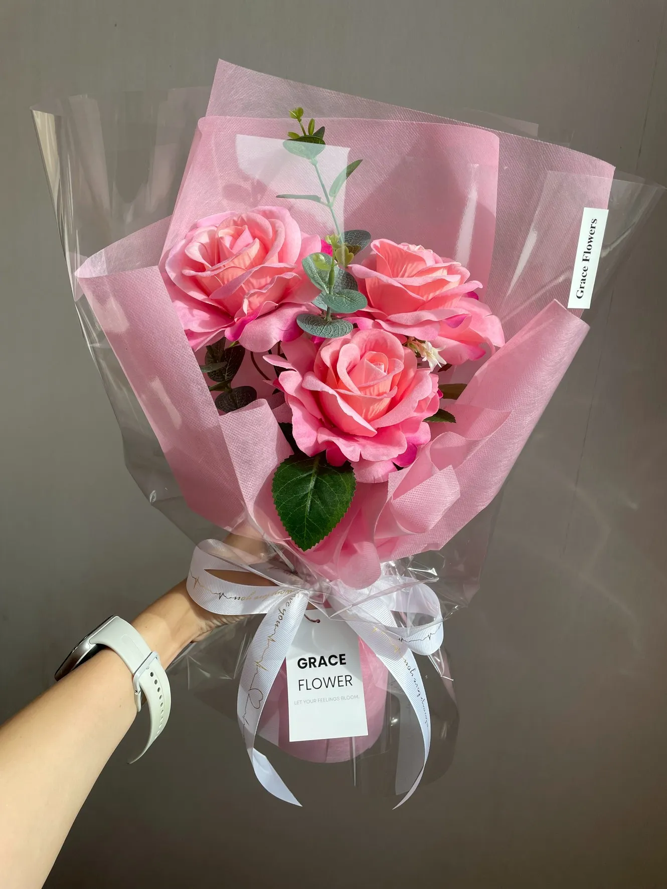 ช่อดอกไม้ประดิษฐ์ Pink Whisper Love