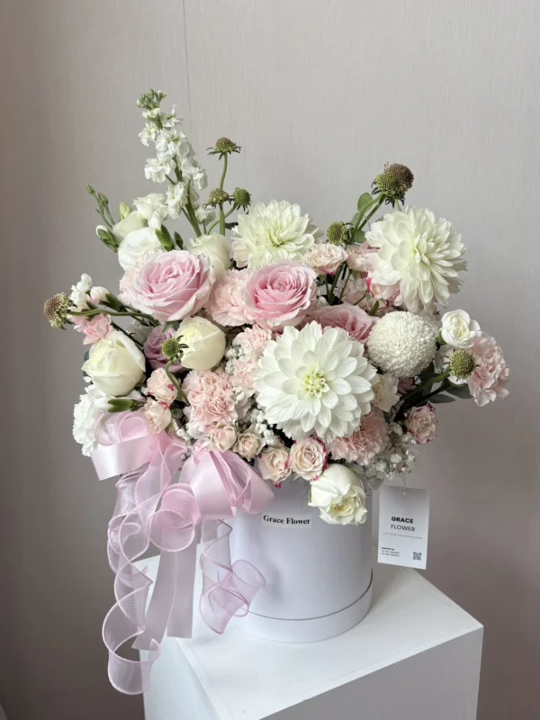 กล่องดอกไม้สด Dahlia Cozy Pink