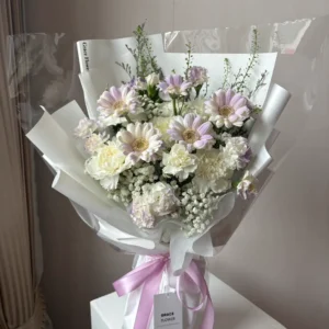 ช่อดอกไม้สด Lilac Cotton Candy - Image 1