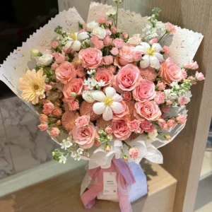 ช่อดอกกุหลาบชมพู Milky Blossom - Image 1