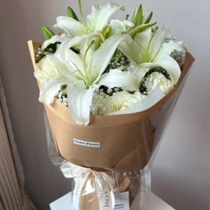 ช่อดอกลิลลี่สด White Lily Timeless - Image 1