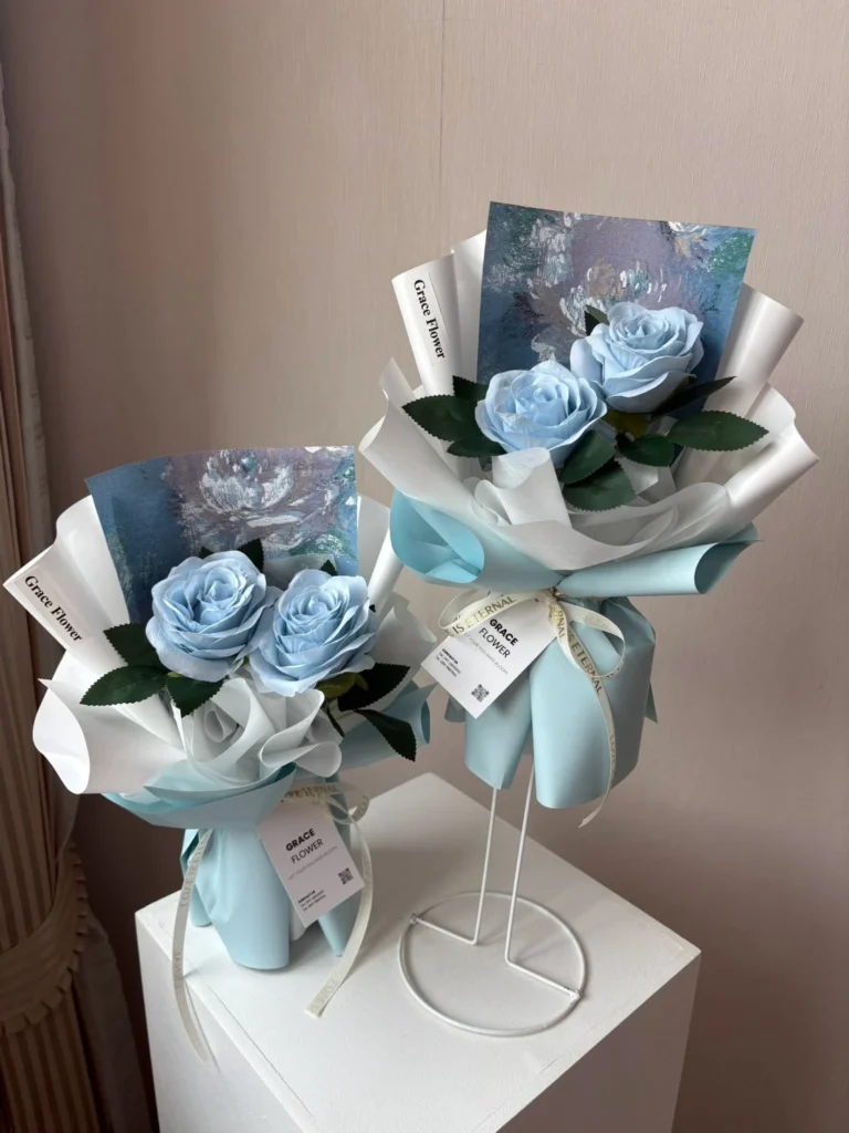 ช่อดอกไม้ประดิษฐ์ Blue Bloom