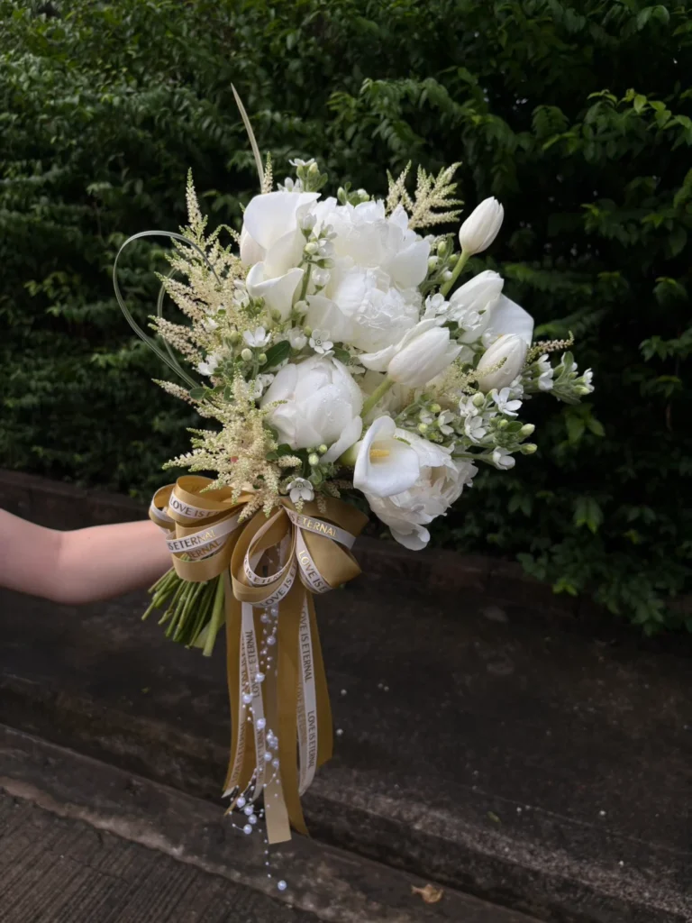 ช่อเจ้าสาว Grand Imperial White