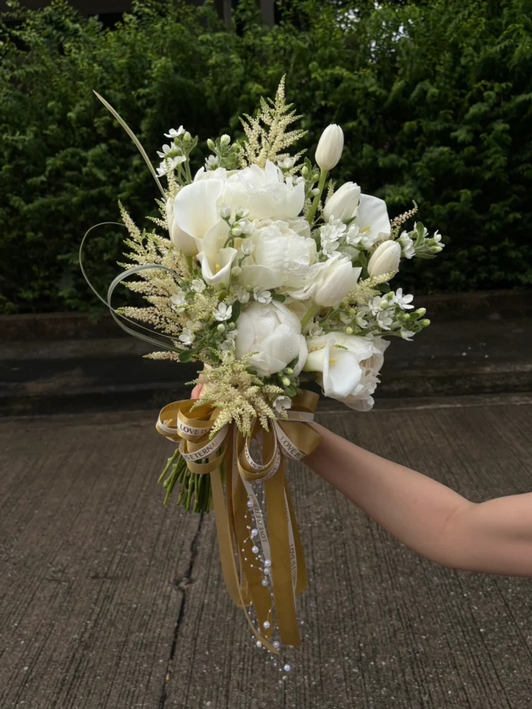 ช่อเจ้าสาว Grand Imperial White