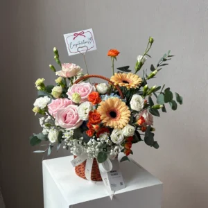 ตะกร้าดอกไม้สด Peach Sparkle Basket - Image 4